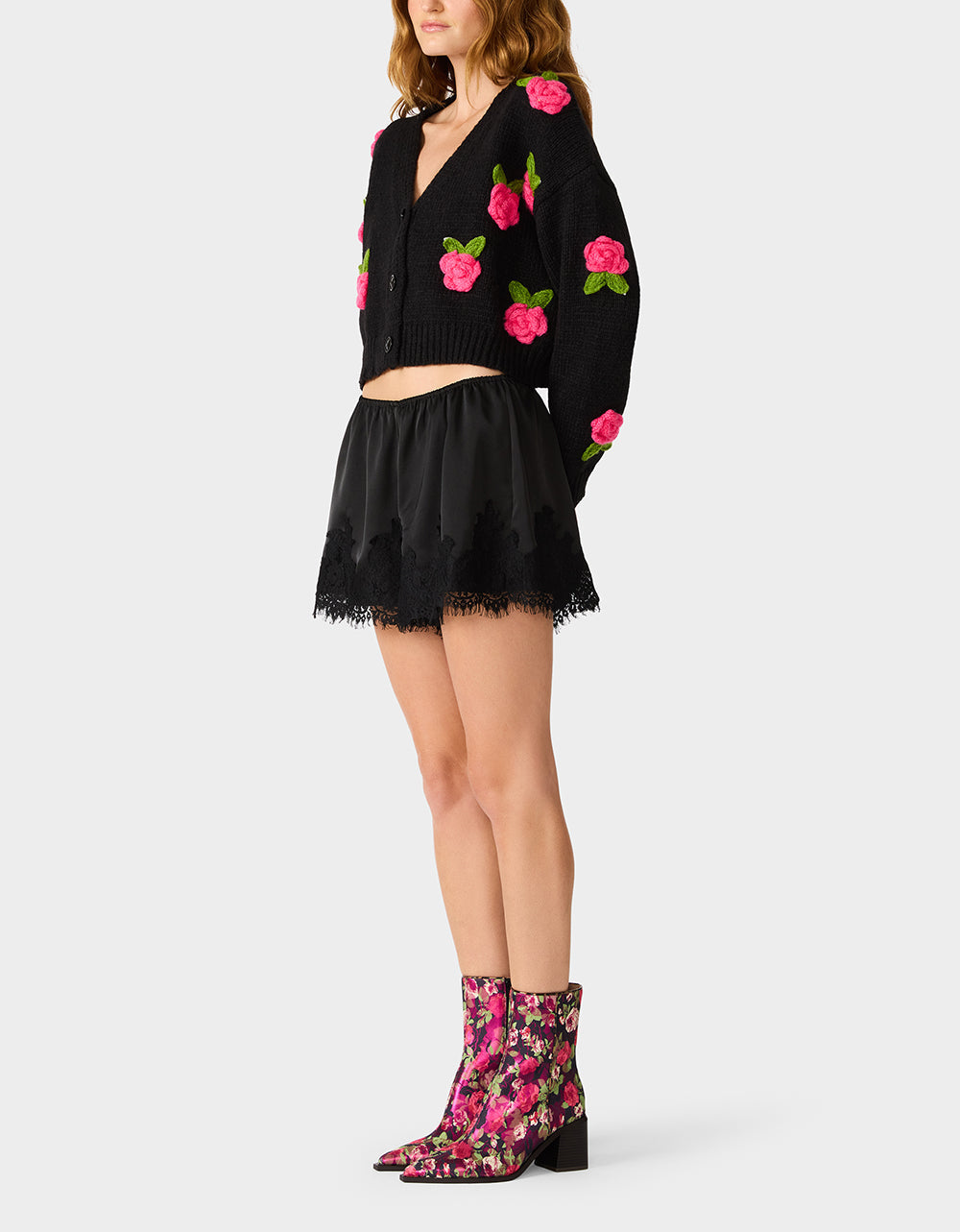 ROSETTE CARDIGAN BLACK PINK
