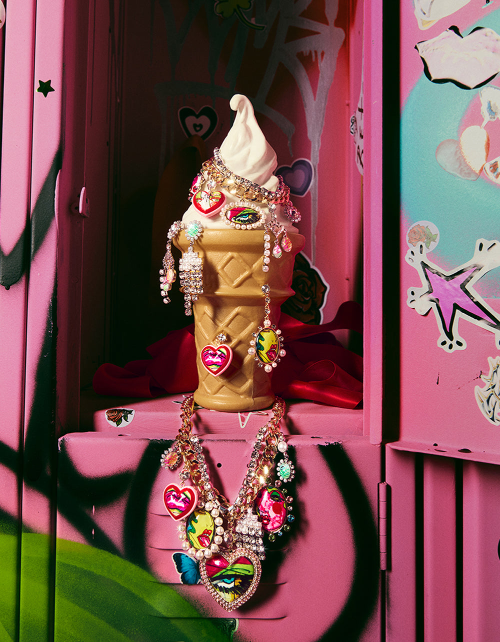 ART CAMPAIGN CHANDELIER MISMATCH EARRINGS